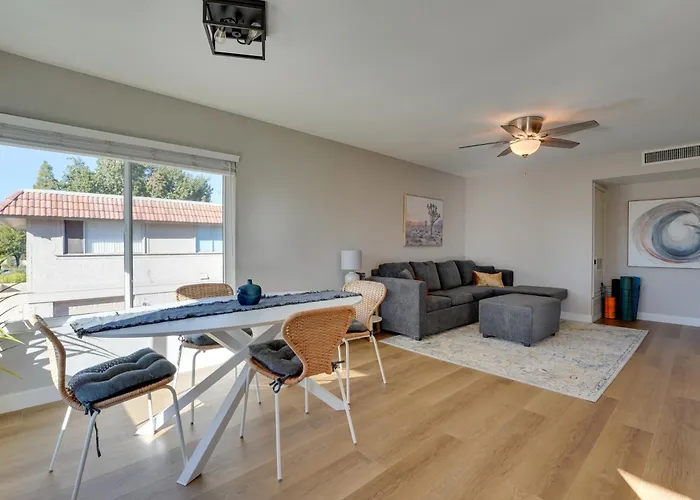 8 Mi To Airport: W/ Pool Access Holiday home Tempe
