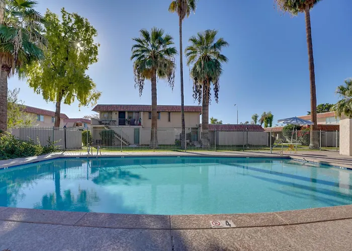 8 Mi To Airport: W/ Pool Access Holiday home Tempe